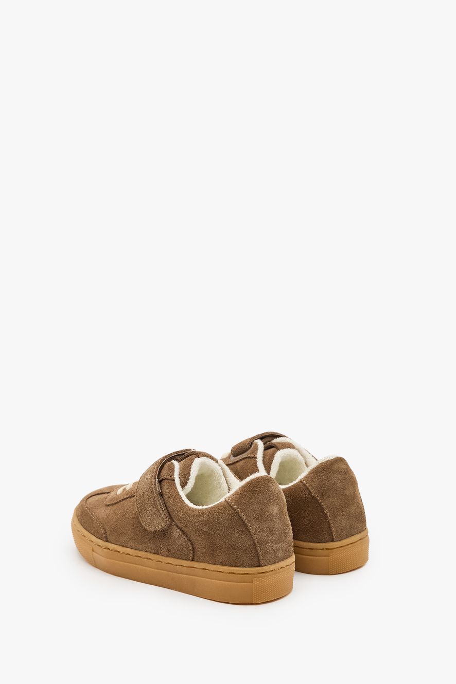ЗАМШЕВЫЕ КРОССОВКИ НА ЛИПУЧКАХ