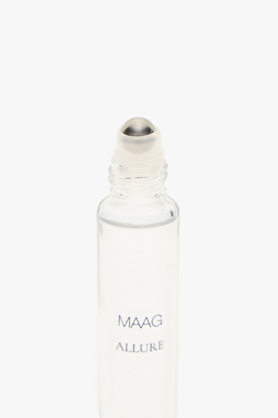 ПАРФЮМЕРНАЯ  ВОДА  ALLURE  9  МЛ