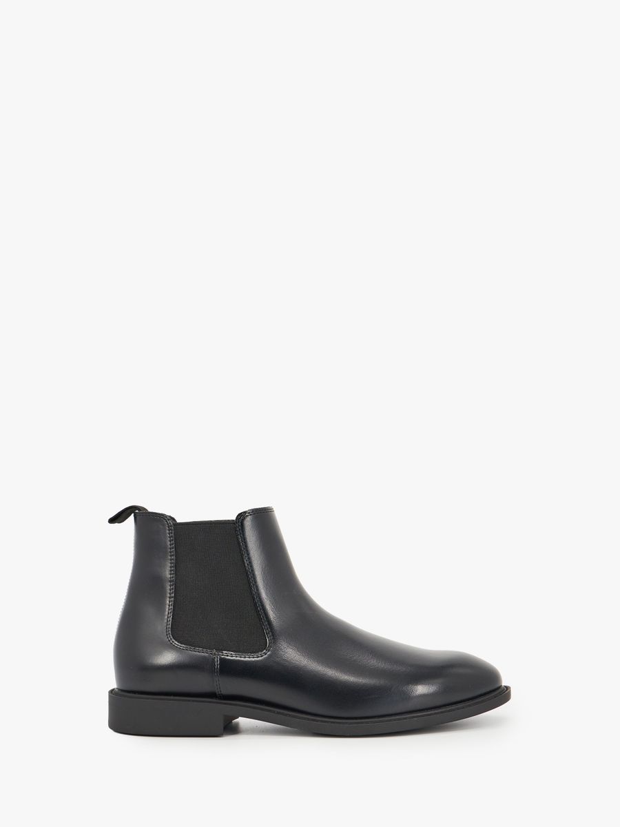 FORMAL CHELSEA BOOTS